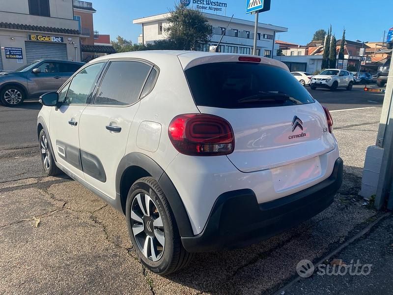 Usata Citroën C3 PureTech 110 CV (80 kW) 2024 Bianco Berlina