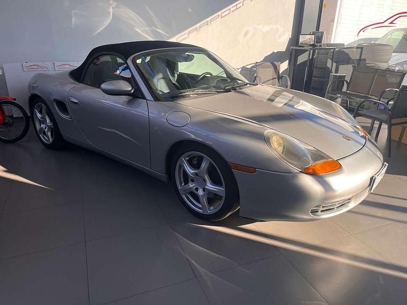Usata Porsche Boxster 204 CV (150 kW) 1998 Argento Cabrio