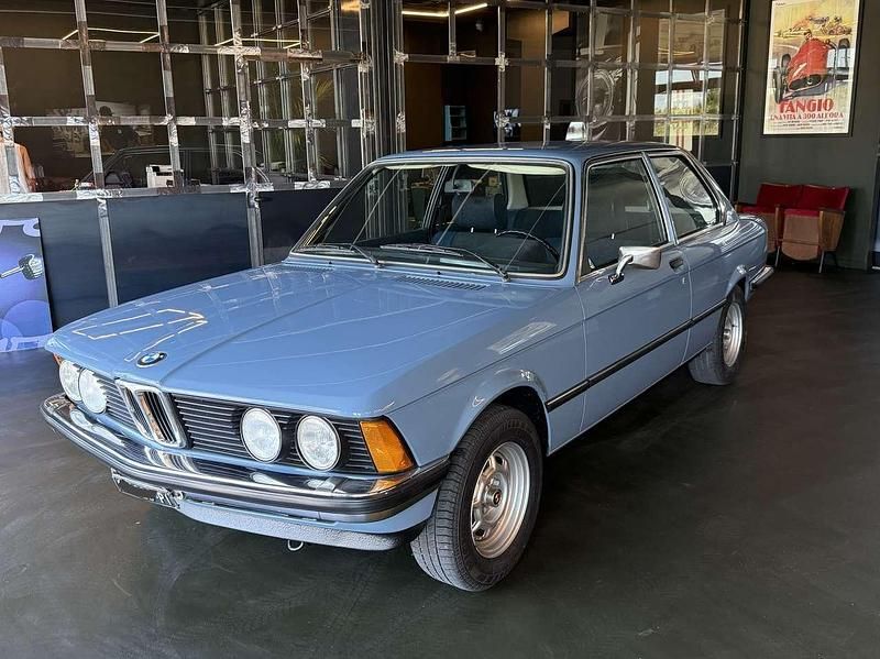 Usata BMW 320 122 CV (89 kW) 1976 Pastel blau Berlina