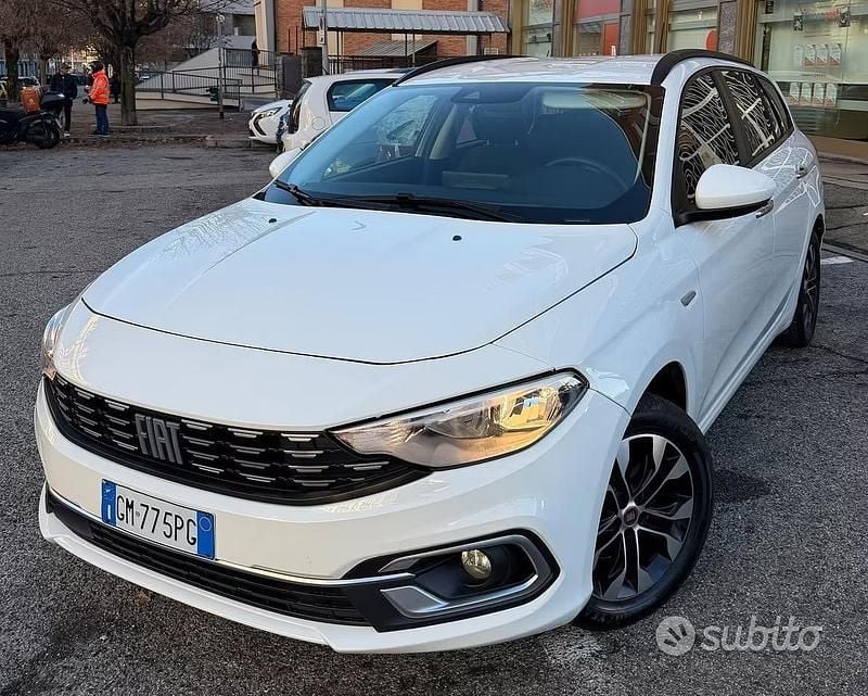 Usata Fiat Tipo City Life 131 CV (96 kW) 2023 Bianco Station wagon