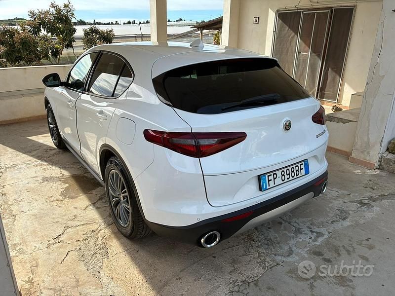 Usata Alfa Romeo Stelvio 150 CV (110 kW) 2018 Bianco SUV