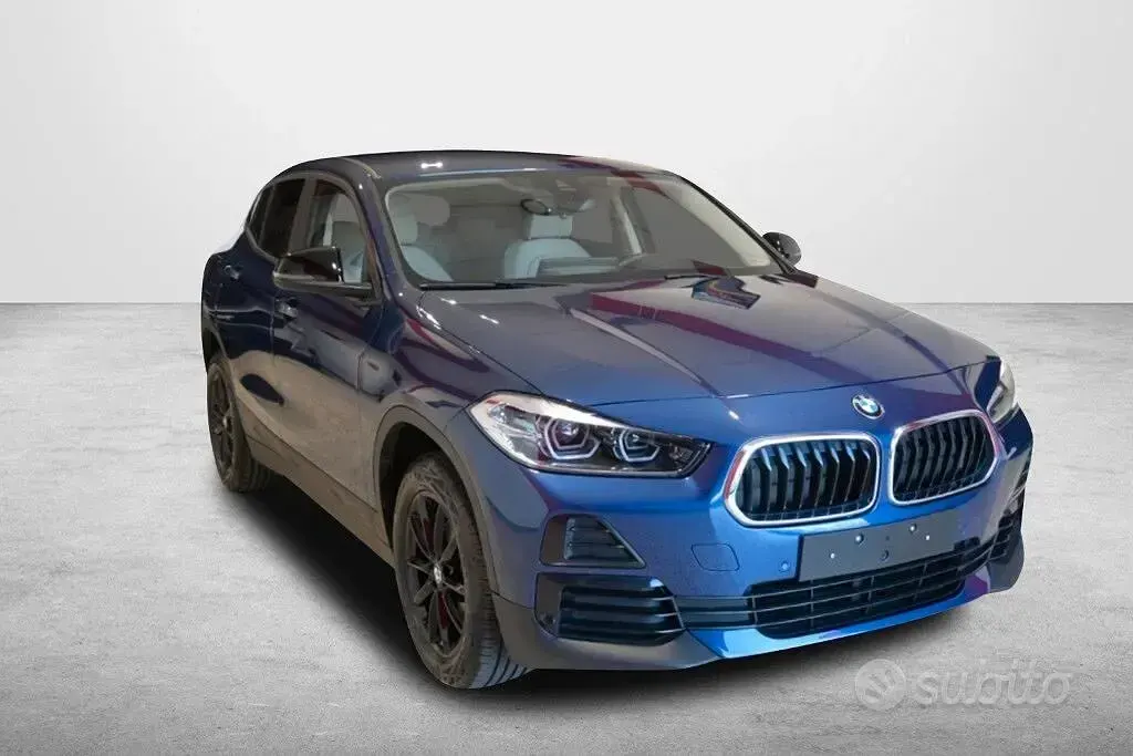 Usata BMW X2 Advantage 116 CV (85 kW) 2022 Bluazzurro SUV