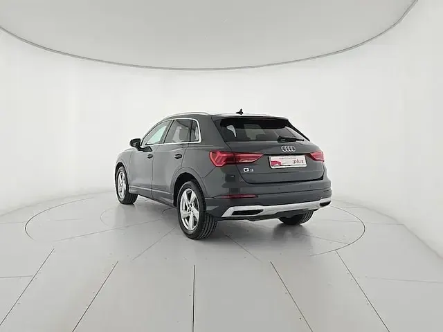 Usata Audi Q3 Advanced 150 CV (110 kW) 2024 Grigio SUV