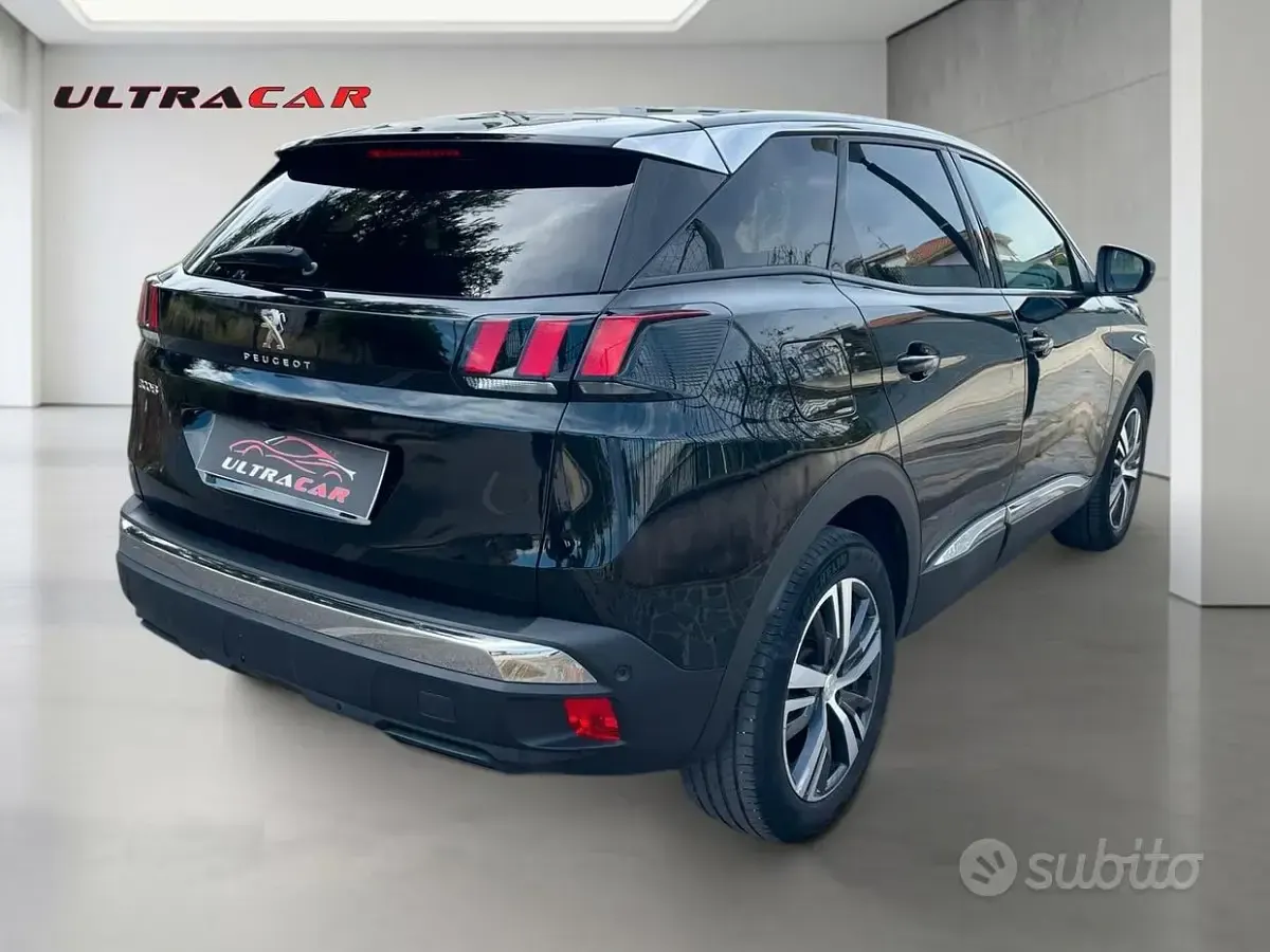 Usata Peugeot 3008 Allure 131 CV (96 kW) 2023 Nero SUV