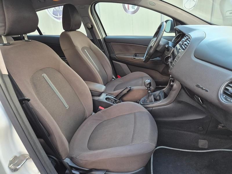 Usata Fiat Bravo Dynamic 90 CV (66 kW) 2009 Bianco Utilitaria