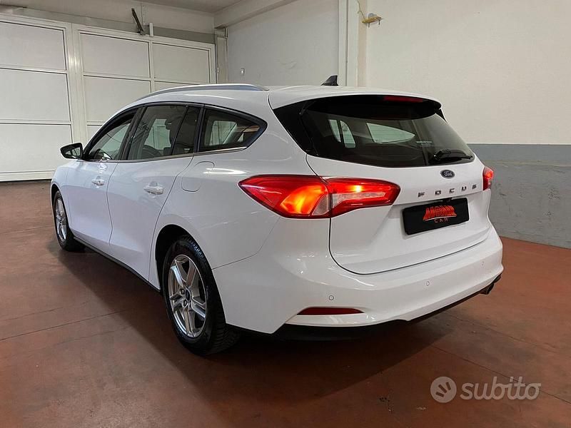 Usata Ford Focus Business Edition 120 CV (88 kW) 2021 Bianco Station wagon