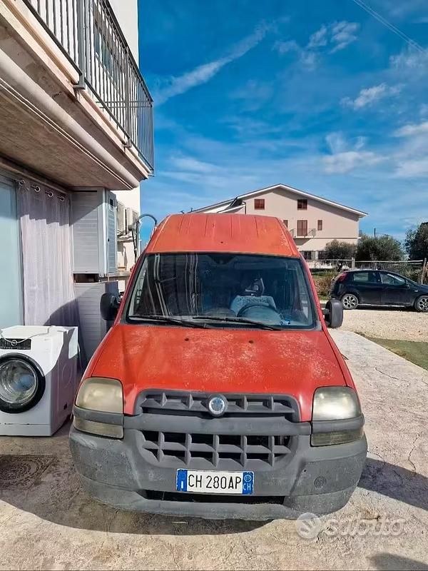 Usata Fiat Doblò 2003 Rosso Monovolume