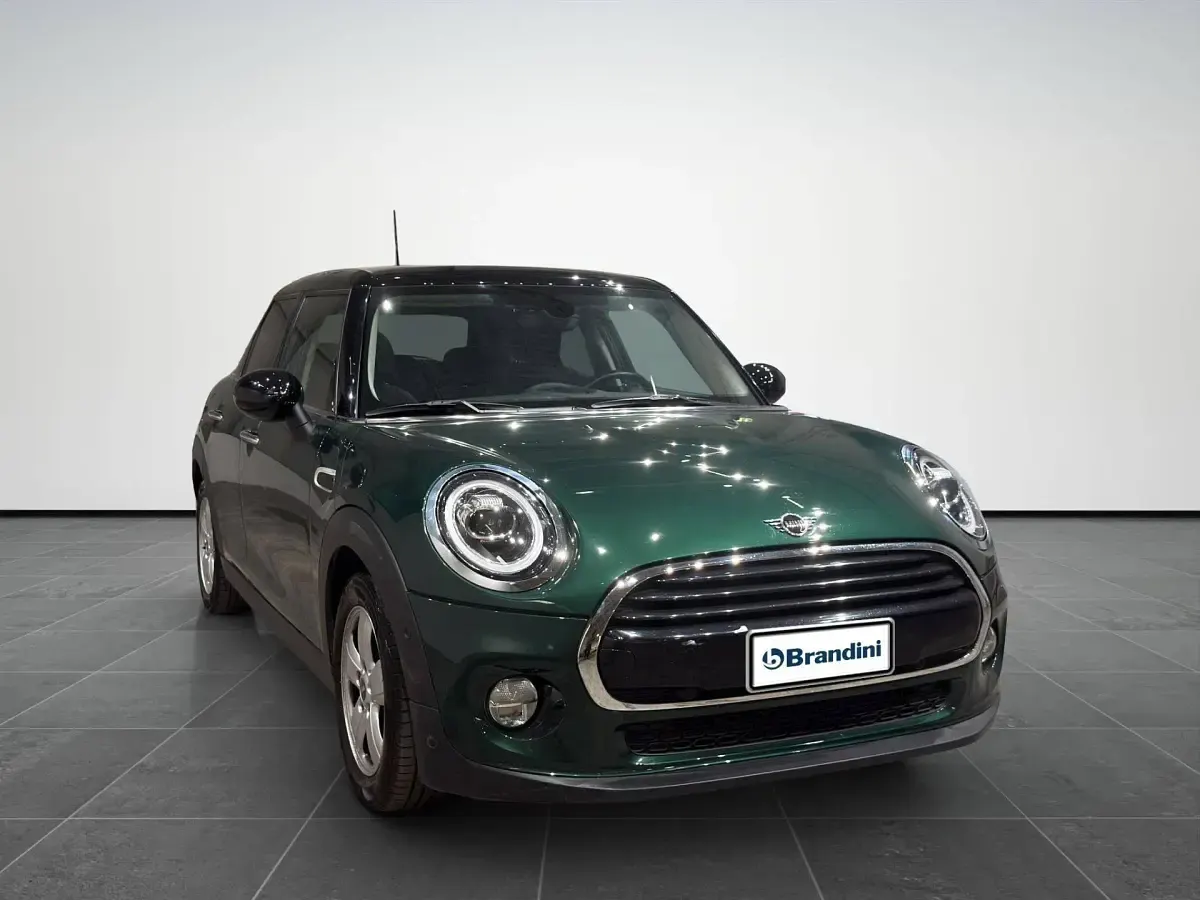 Usata Mini Cooper 136 CV (100 kW) 2018 Verde Utilitaria