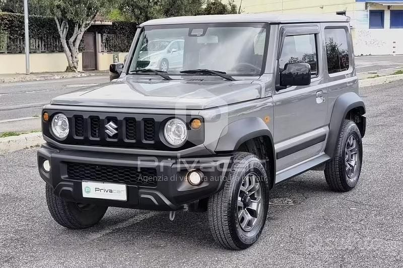 Usata Suzuki Jimny 102 CV (75 kW) 2020 Grigio SUV