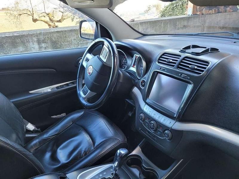 Usata Fiat Freemont Lounge 170 CV (125 kW) 2015 Bianco SUV