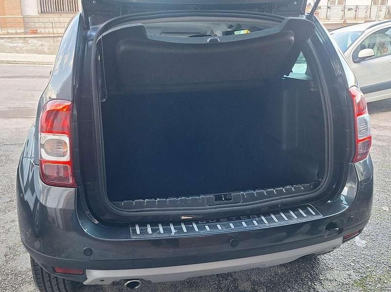Usata Dacia Duster Prestige 110 CV (80 kW) 2016 Grigio Station wagon