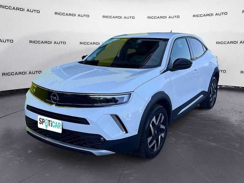 Usata Opel Mokka Elegance 131 CV (96 kW) 2022 Bianco SUV