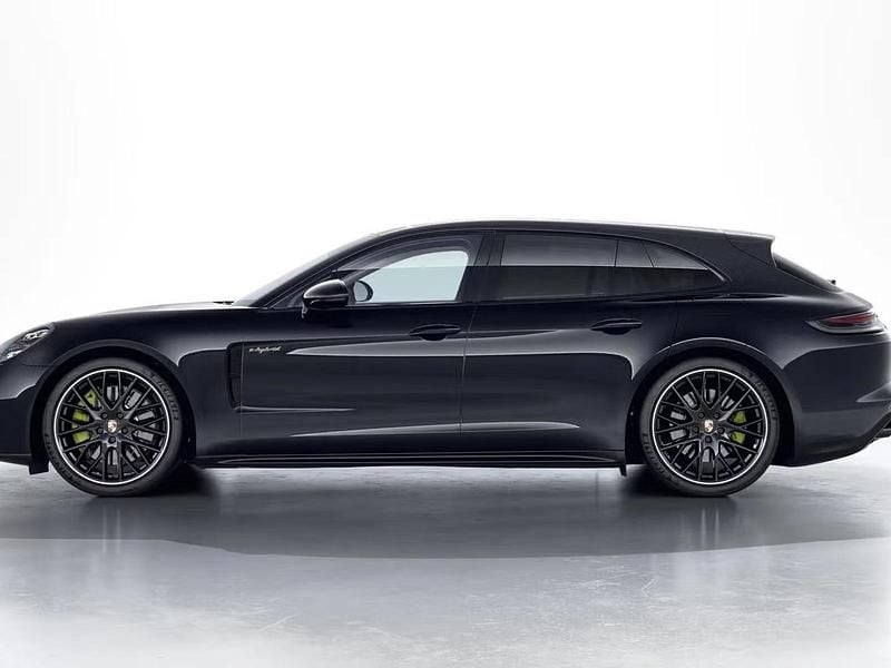 Usata Porsche Panamera S E-Hybrid Sport Turismo 462 CV (339 kW) 2021 Nero jet metallizzato Berlina