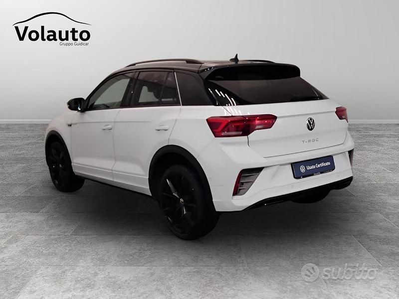 Usata VW T-Roc R-line 150 CV (110 kW) 2023 Bianco SUV