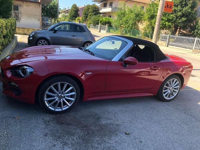 Usata Fiat 124 Spider Lusso 140 CV (102 kW) 2016 Cabrio