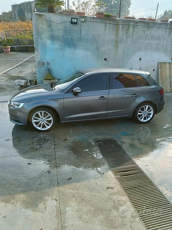 Usata Audi A3 Ambiente 110 CV (80 kW) 2015 Grigio Berlina
