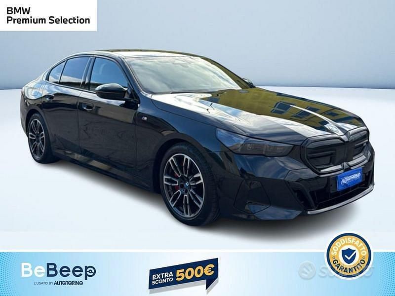 Usata BMW i5 M Sport 442 kW (601 CV) 2023 Nero metallizzato Berlina