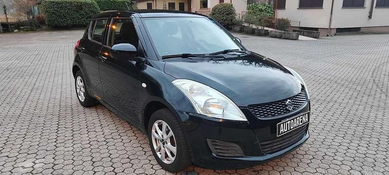Second-hand Suzuki Swift GL 94 CP (69 kW) 2013 Negru Berlinǎ