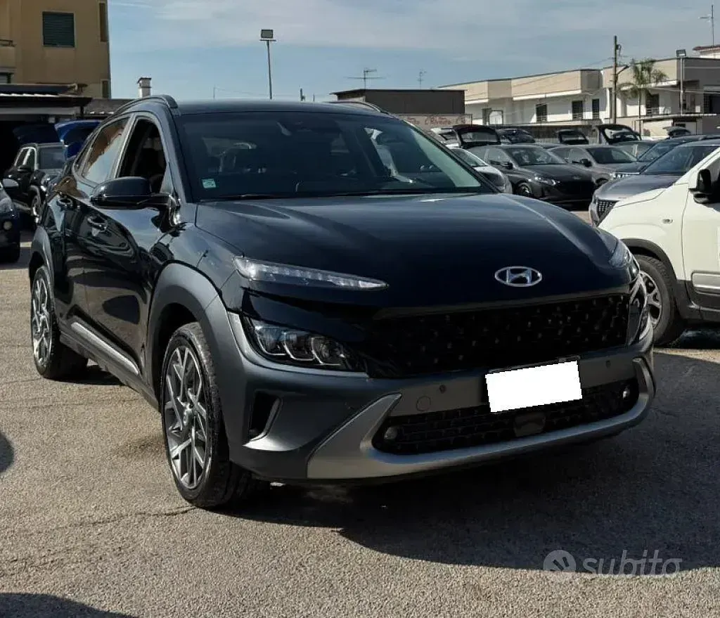 Usata Hyundai Kona 105 CV (77 kW) 2022 Nero SUV