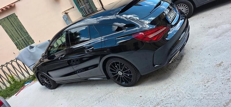 Usata Mercedes CLA220 2018 Nero Berlina