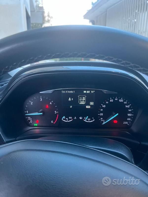 Usata Ford Puma Titanium 122 CV (89 kW) 2020 Nero SUV