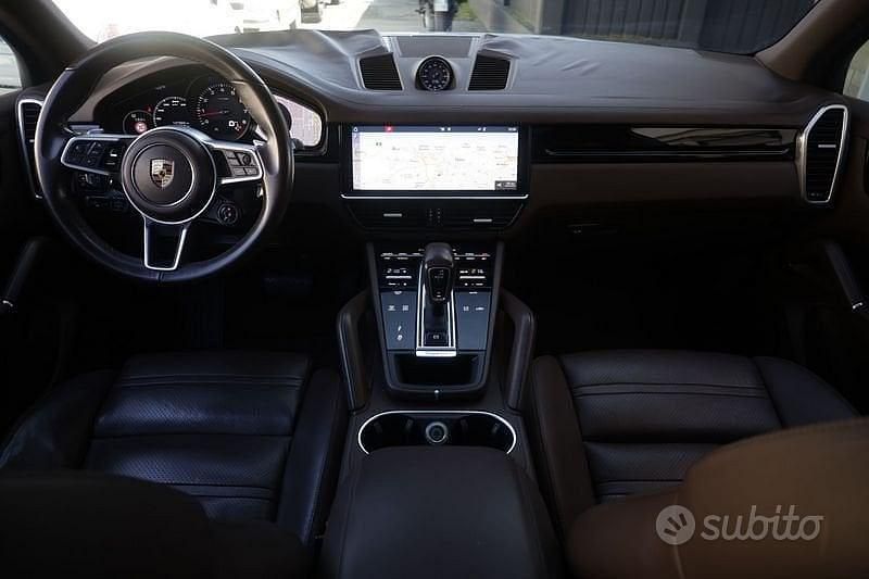 Usata Porsche Cayenne 340 CV (250 kW) 2019 Bianco SUV