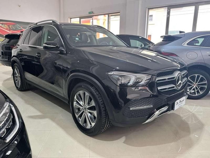 Gebraucht Mercedes GLE300 245 PS (180 kW) 2021 Schwarz SUV