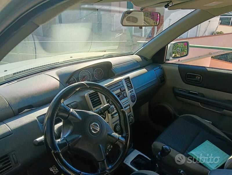 Usata Nissan X-Trail 2003 Grigio SUV