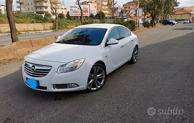 Usata Opel Insignia Cosmo 2013 Bianco Berlina