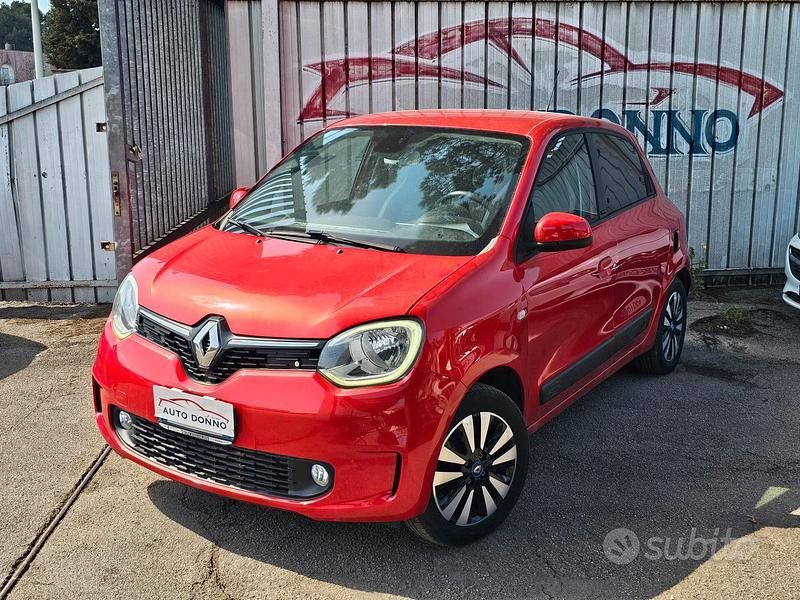 Usata Renault Twingo Intens 60 kW (82 CV) 2021 Rosso Utilitaria