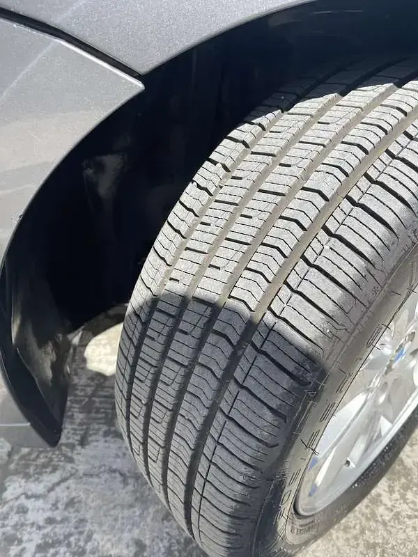 Begagnad BMW 118 143 HK (105 kW) 2010 Grå Halvkombi