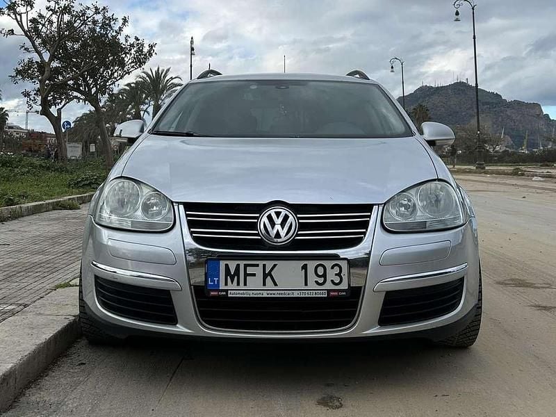 Usata VW Golf VI 105 CV (77 kW) 2008 Argento Utilitaria