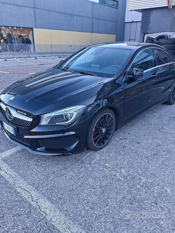 Usata Mercedes CLA200 2016 Nero Berlina