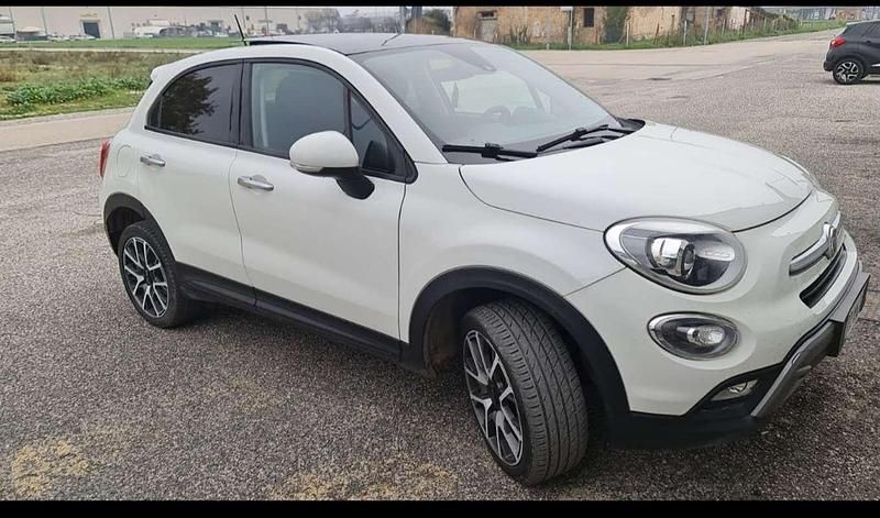 Usata Fiat 500X Cross Plus 140 CV (102 kW) 2015 Bianco SUV