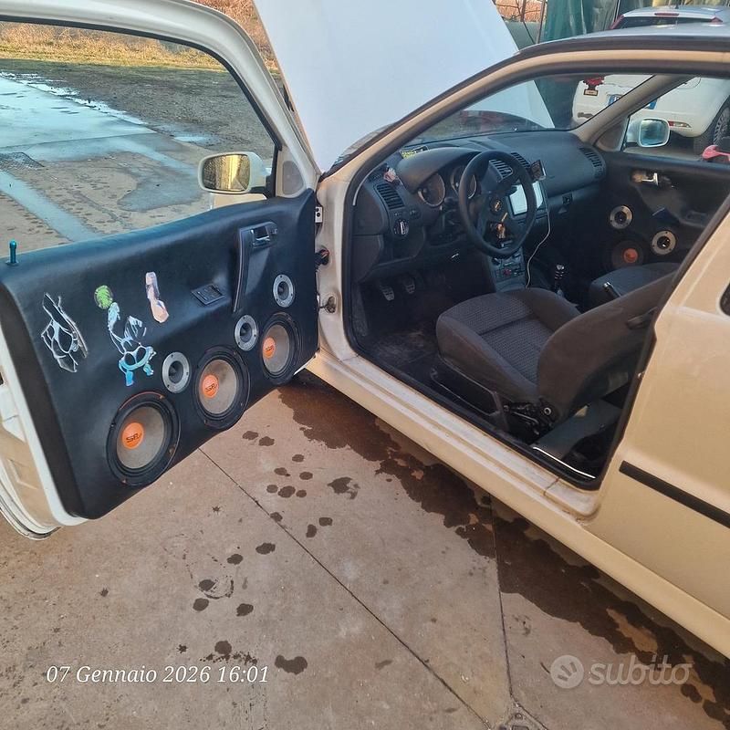 Usata VW Polo 2001 Bianco Utilitaria