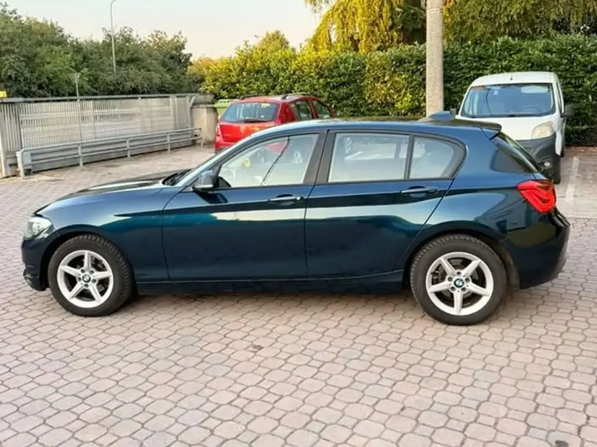 Usata BMW 116 Advantage 116 CV (85 kW) 2016 Blu/azzurro Utilitaria