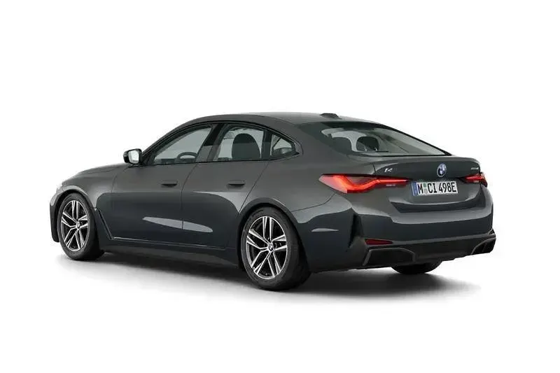 Nuova BMW i4 M Sport 294 kW (401 CV) 2025 Nero Berlina