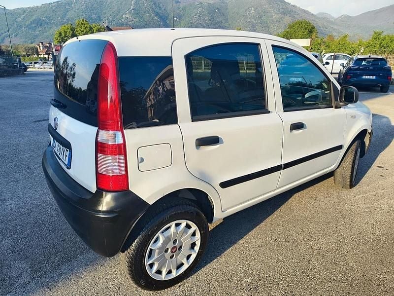 Usata Fiat Panda 4x4 Climbing 75 CV (55 kW) 2011 Bianco Utilitaria