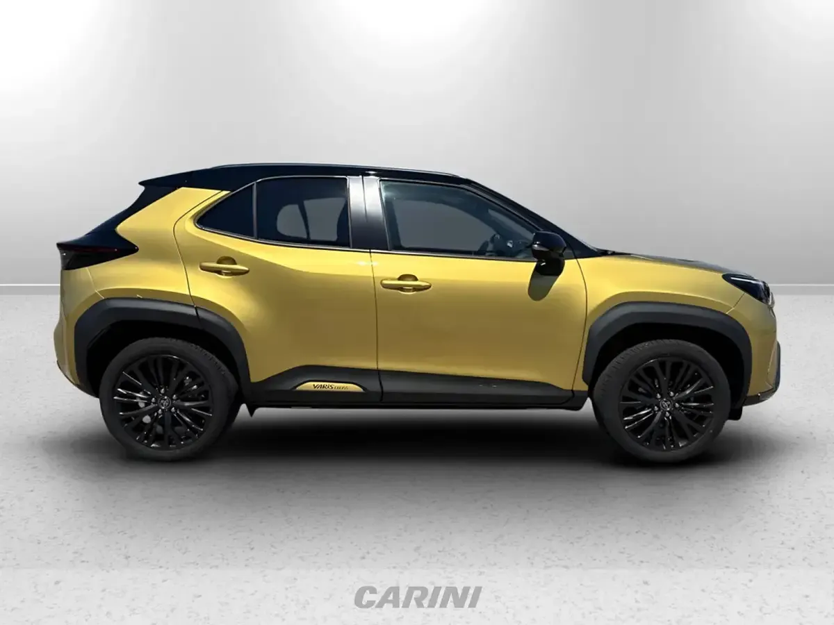 Usata Toyota Yaris Cross 116 CV (85 kW) 2022 Nero SUV