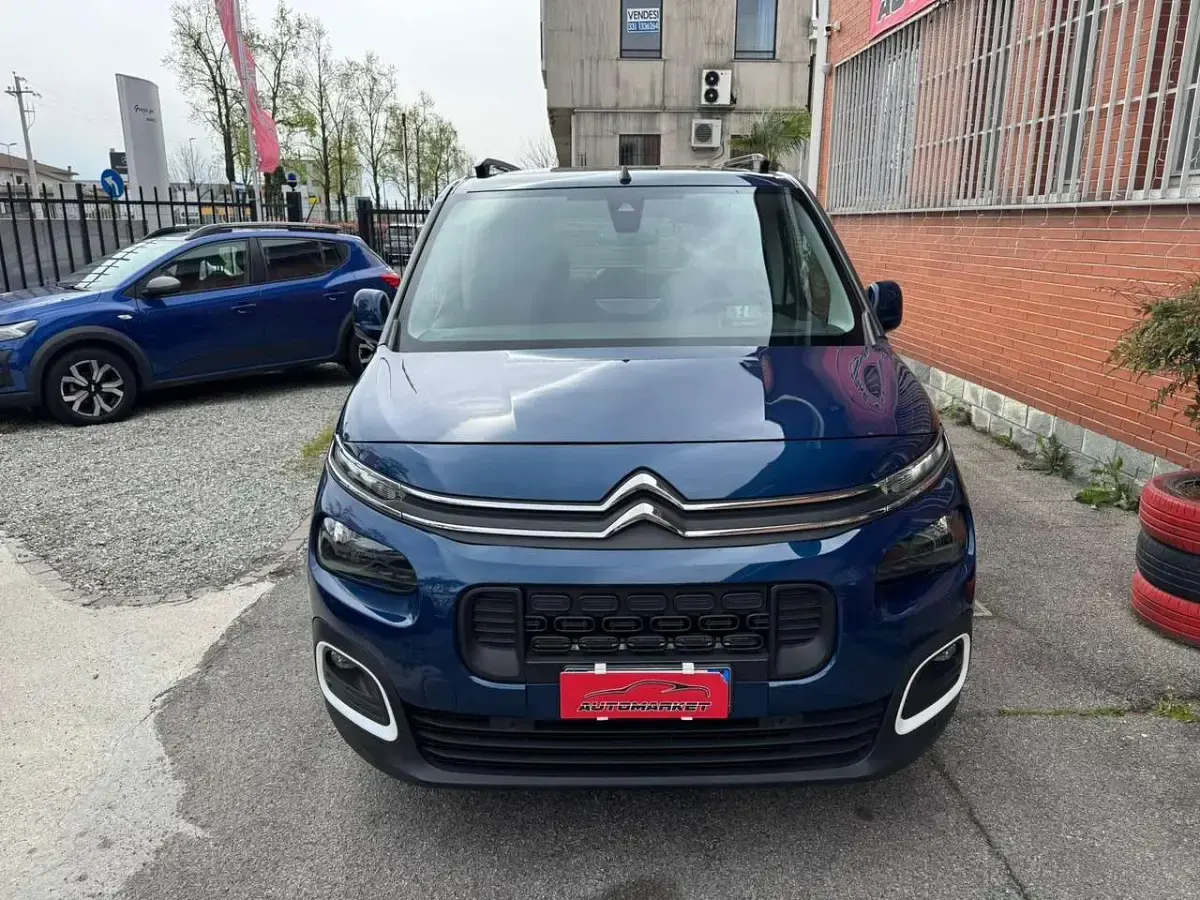 Usata Citroën e-Berlingo PureTech 110 CV (80 kW) 2019 Blu/azzurro Furgone