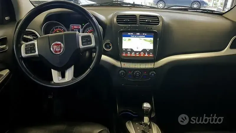 Usata Fiat Freemont 170 CV (125 kW) 2012 Nero SUV
