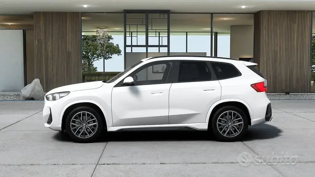 Nuova BMW X1 M Sport 163 CV (119 kW) 2026 Nero SUV