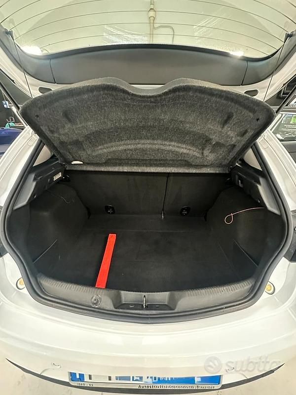 Usata Alfa Romeo Giulietta Super 120 CV (88 kW) 2018 Bianco Berlina