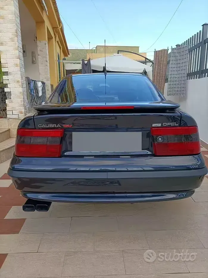 Usata Opel Calibra 150 CV (110 kW) 1993 Nero Coupé