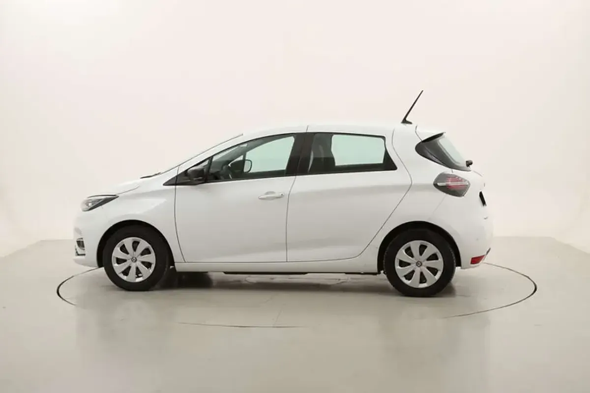 Usata Renault Zoe Life 50 kW (69 CV) 2022 Bianco Utilitaria