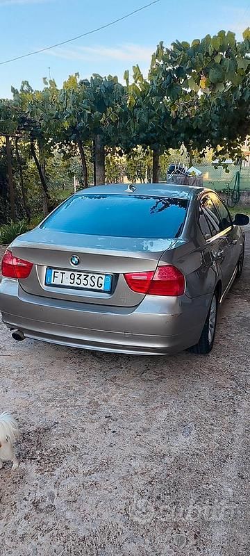 Usata BMW 318 2009 Marrone Berlina