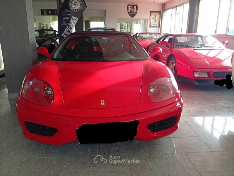 Usata Ferrari 360 400 CV (294 kW) 2003 Rosso Cabrio