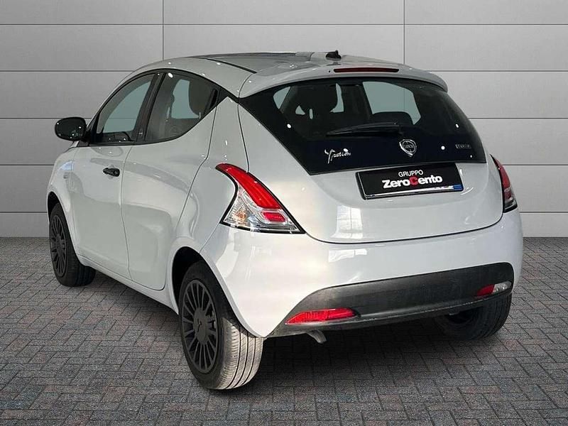 Usata Lancia Ypsilon S 69 CV (50 kW) 2020 Grigio Utilitaria