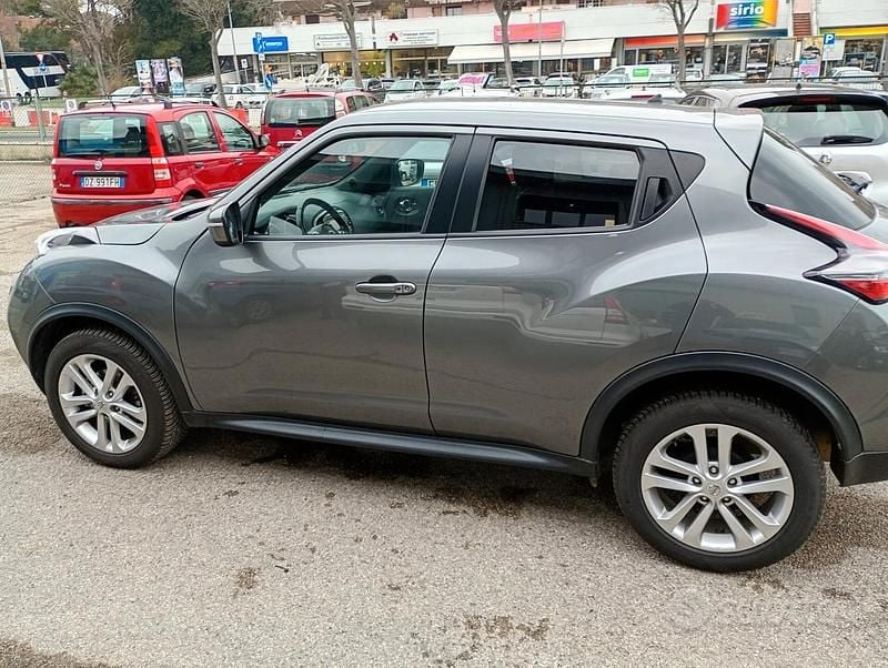 Usata Nissan Juke N-Connecta 115 CV (84 kW) 2018 Grigio SUV