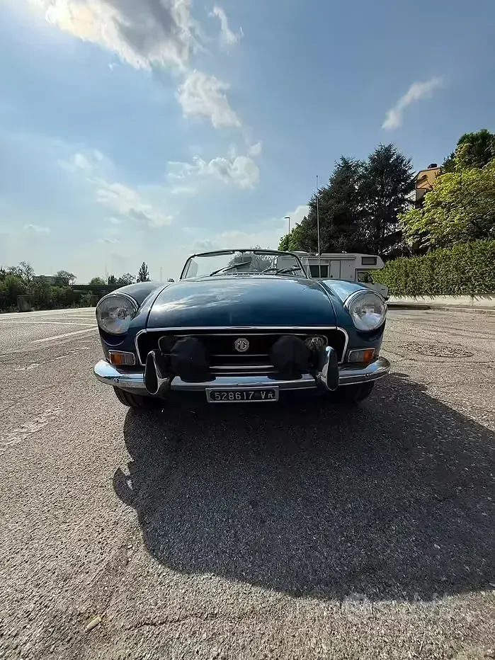 Usata MG B 95 CV (69 kW) 1970 Blu Cabrio